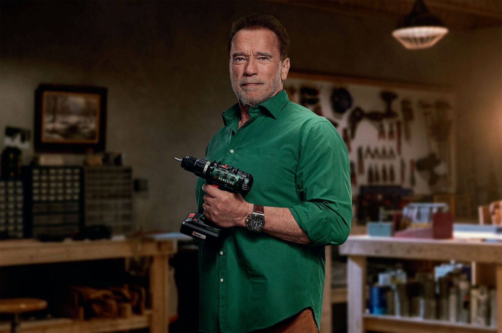 Arnold Schwarzenegger è il nuovo volto della linea di utensili per il fai-da-te PARKSIDE di Lidl Italia
