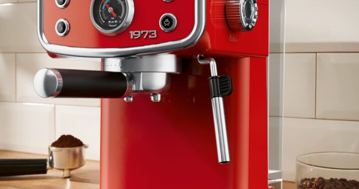 Lidl lancia la macchina per espresso Silvercrest a 59 euro: dal 28 settembre, con ugello per il latte