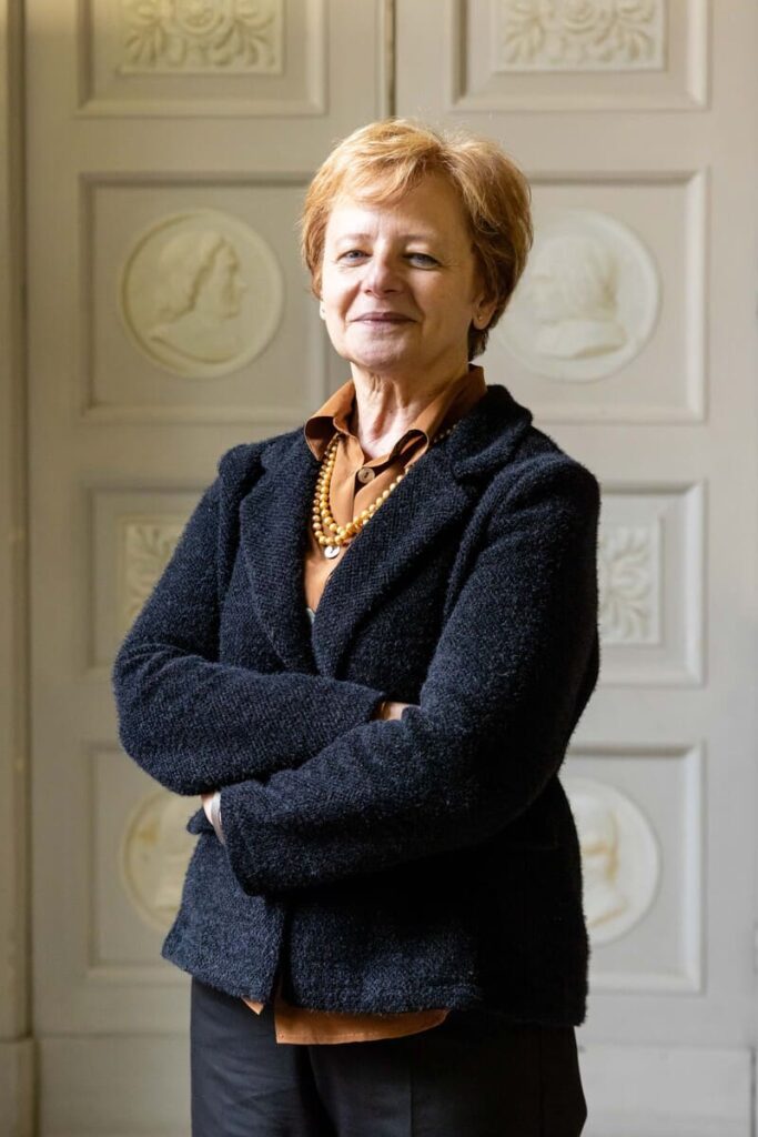 Anna Cane