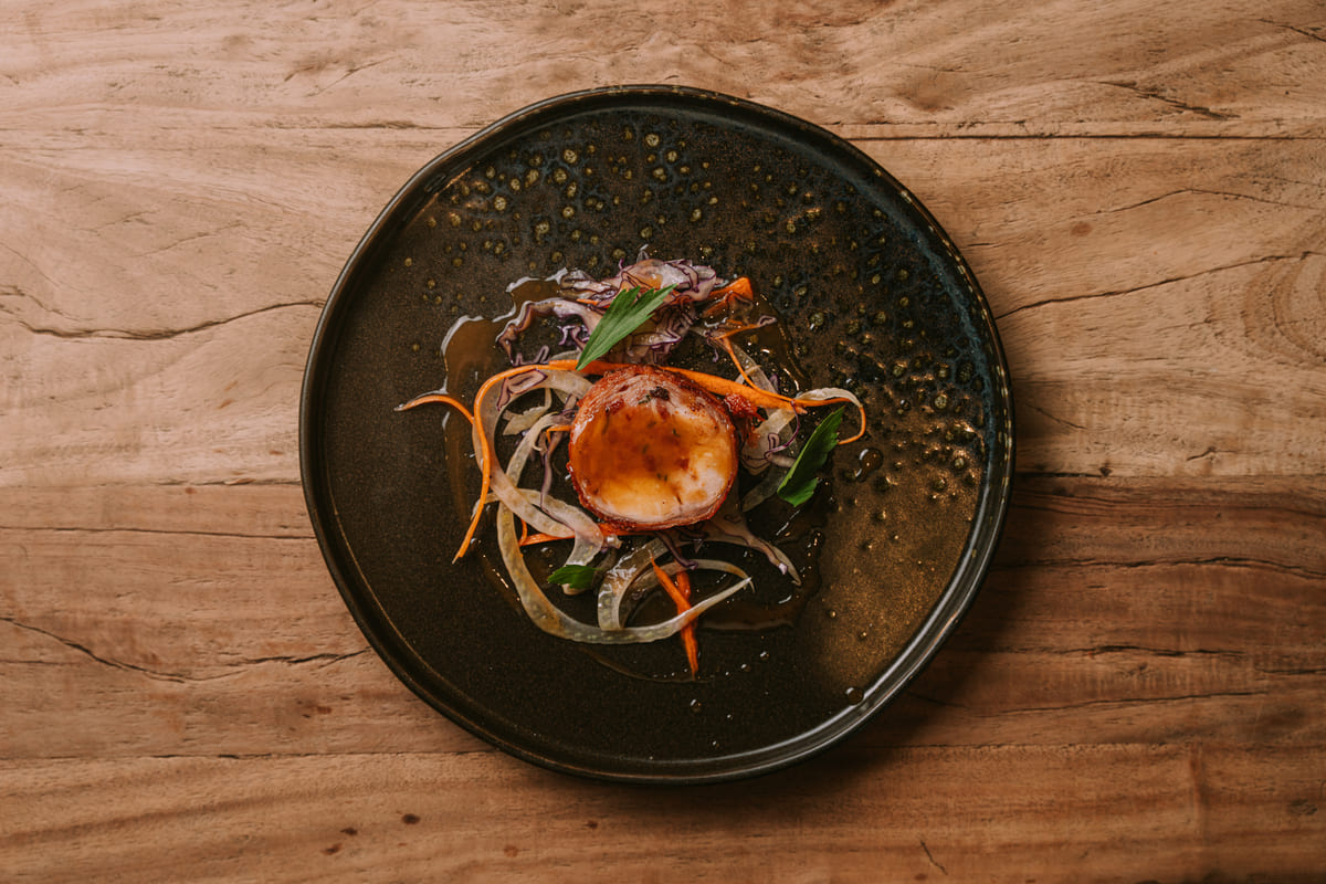 Sella di Coniglio ripiena al Crudo di Parma DOP